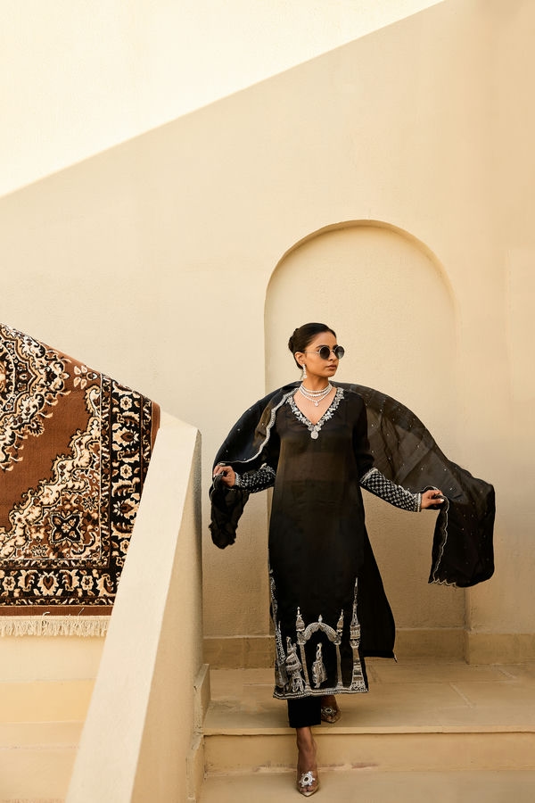 Black pakistani suit with mughal embroidery